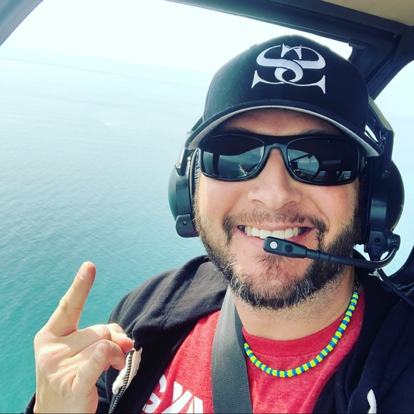 Meet your Posher, Anthony - Picture 1 of 2